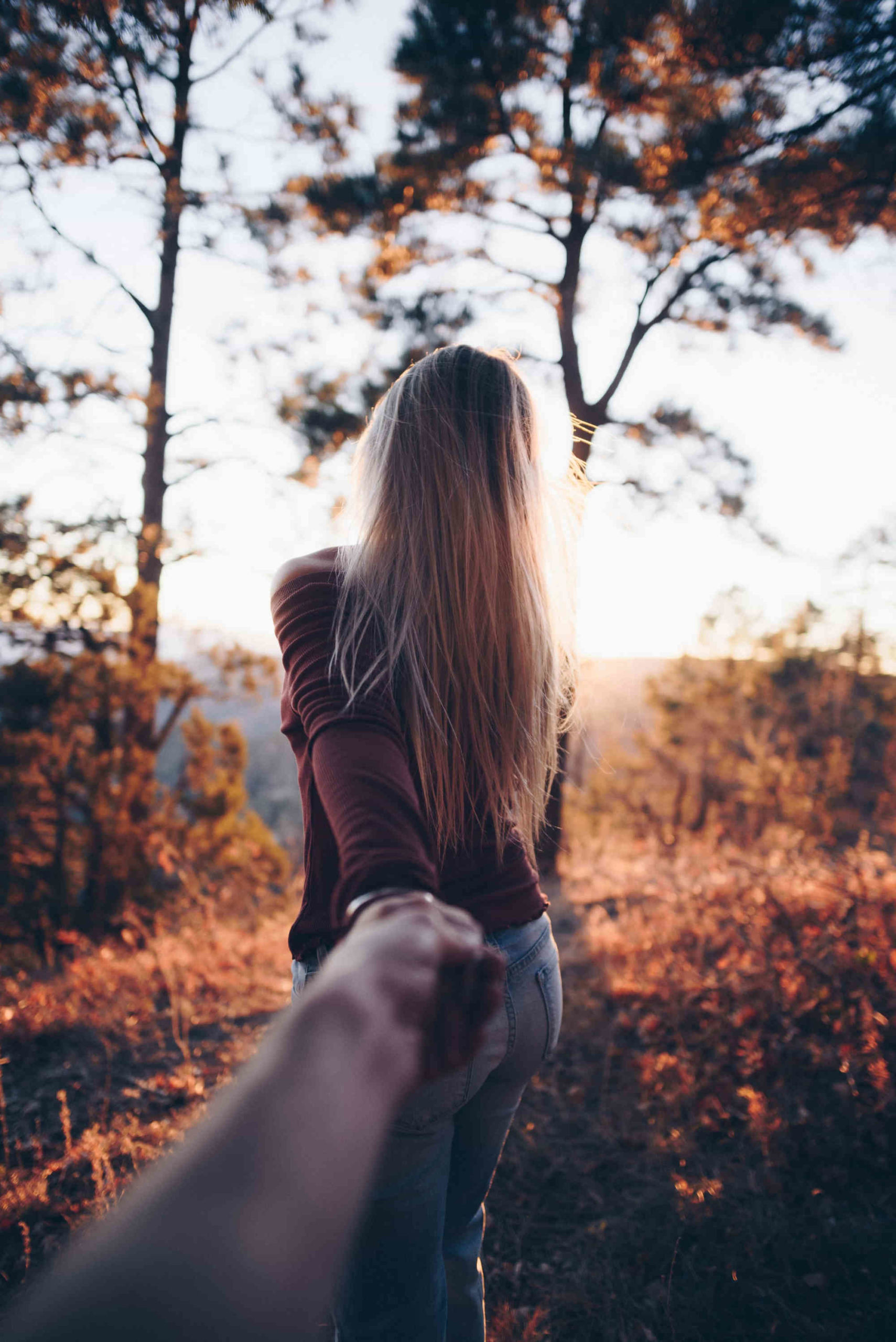 signs of a controlling woman