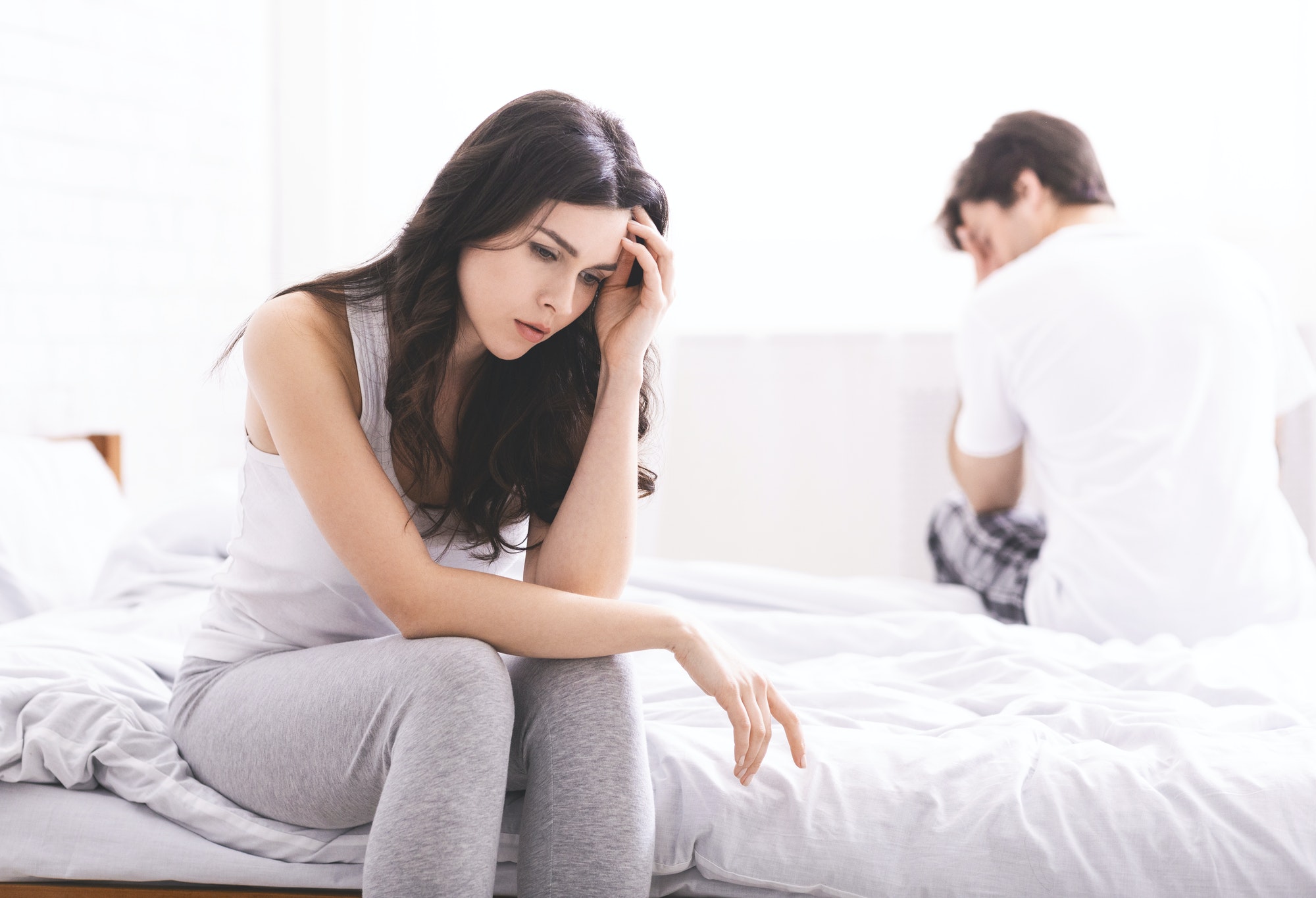 signs of an unhealthy relationship